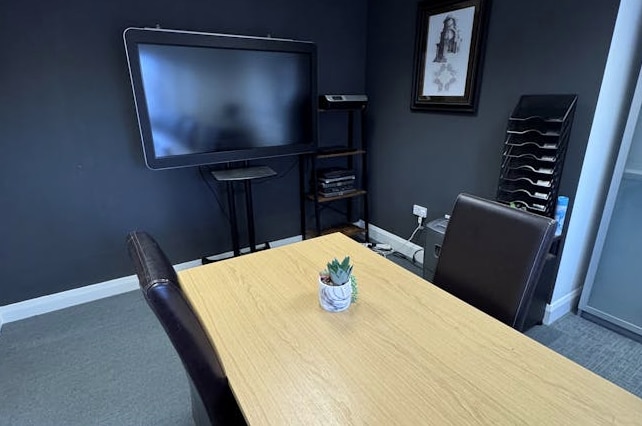 64 High St, Burnham à louer Photo intérieure– Image 1 sur 7