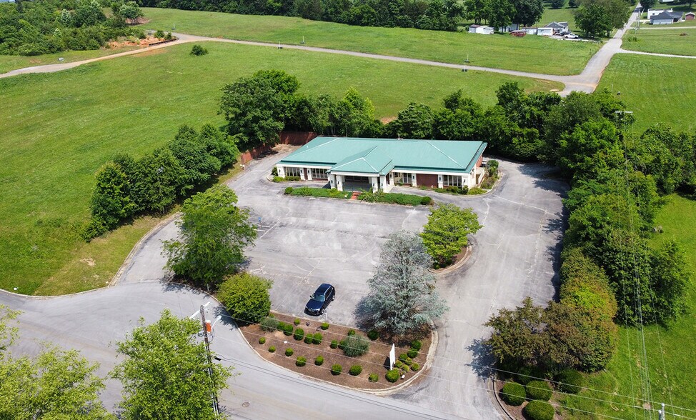 154 Bogle Office Park Dr, Somerset, KY à vendre - Photo de l’immeuble – Image 2 sur 5