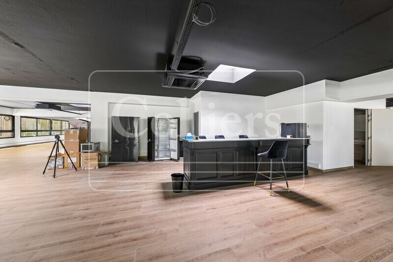Bureau dans Aubagne à vendre - Photo intérieure – Image 3 sur 11