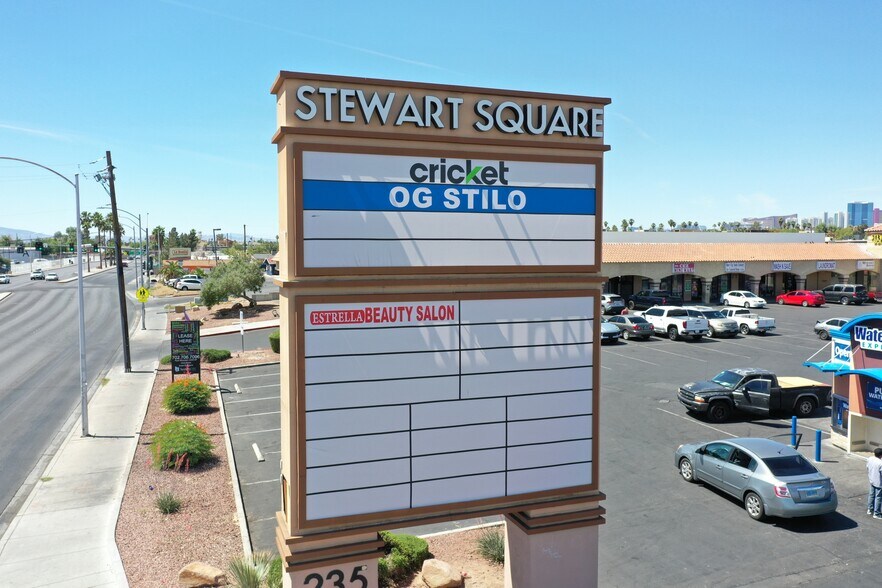 Eastern, Las Vegas, NV à louer - Photo de l’immeuble – Image 3 sur 15