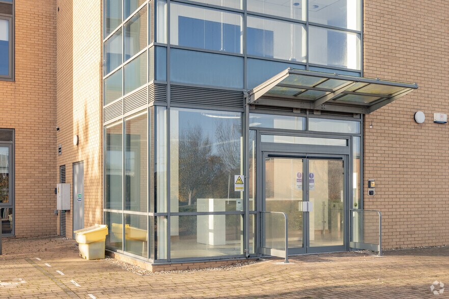 Harlequin Office Park, Bristol à louer - Photo de l’immeuble – Image 2 sur 3