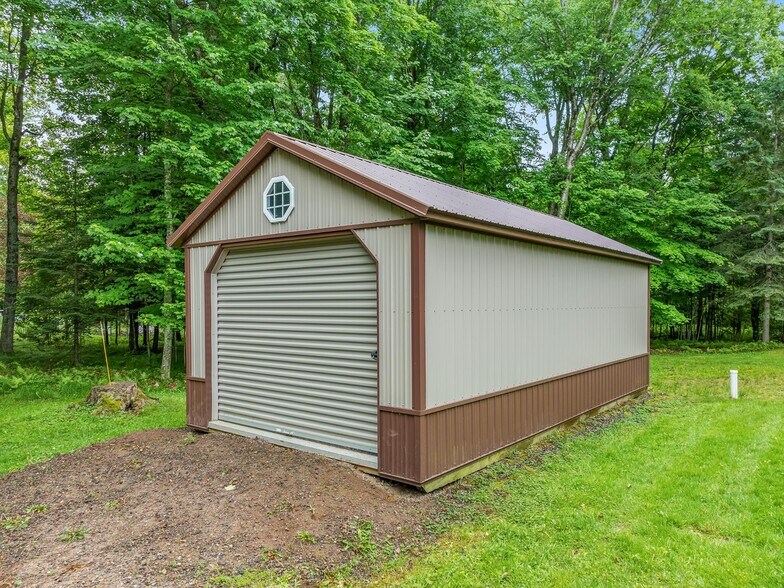 1181 4th Ave N, Park Falls, WI à vendre - Photo de l’immeuble – Image 3 sur 6