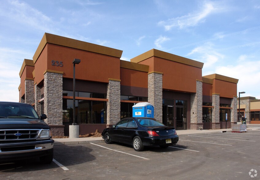 235 S Dobson Rd, Chandler, AZ à louer - Photo de l’immeuble – Image 2 sur 7