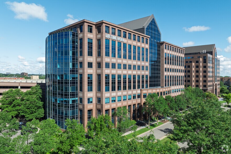 1550 Utica Ave S, Saint Louis Park, MN à louer - Photo de l’immeuble – Image 3 sur 12