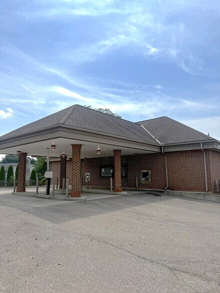 220 Richland Rd, Marion, OH à louer - Photo de l’immeuble – Image 2 sur 7