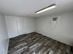 1717 Benbow Ct, Apopka, FL à louer Photo intérieure– Image 2 sur 3