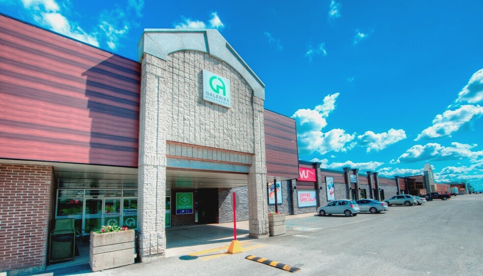 520-616 Boul Frontenac O, Thetford Mines, QC à louer - Photo de l’immeuble – Image 1 sur 4