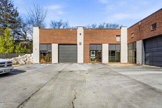 Plus de détails pour 14004 Willard Rd, Chantilly, VA - Local d’activités à vendre