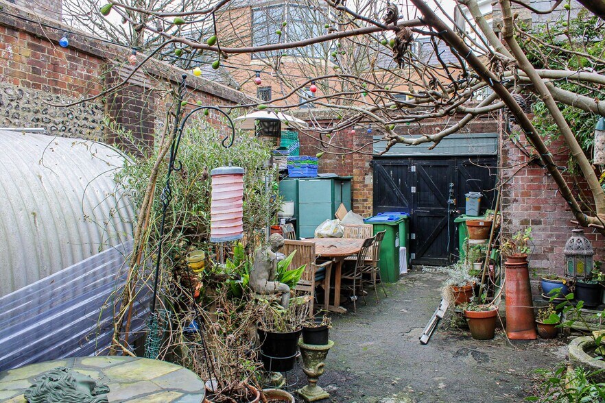 10 High St, Lewes à vendre - Photo de l’immeuble – Image 2 sur 16