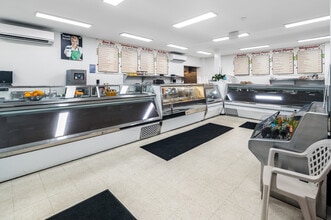 524-526 Bedford Rd, Bedford Hills, NY à louer Photo intérieure– Image 1 sur 12