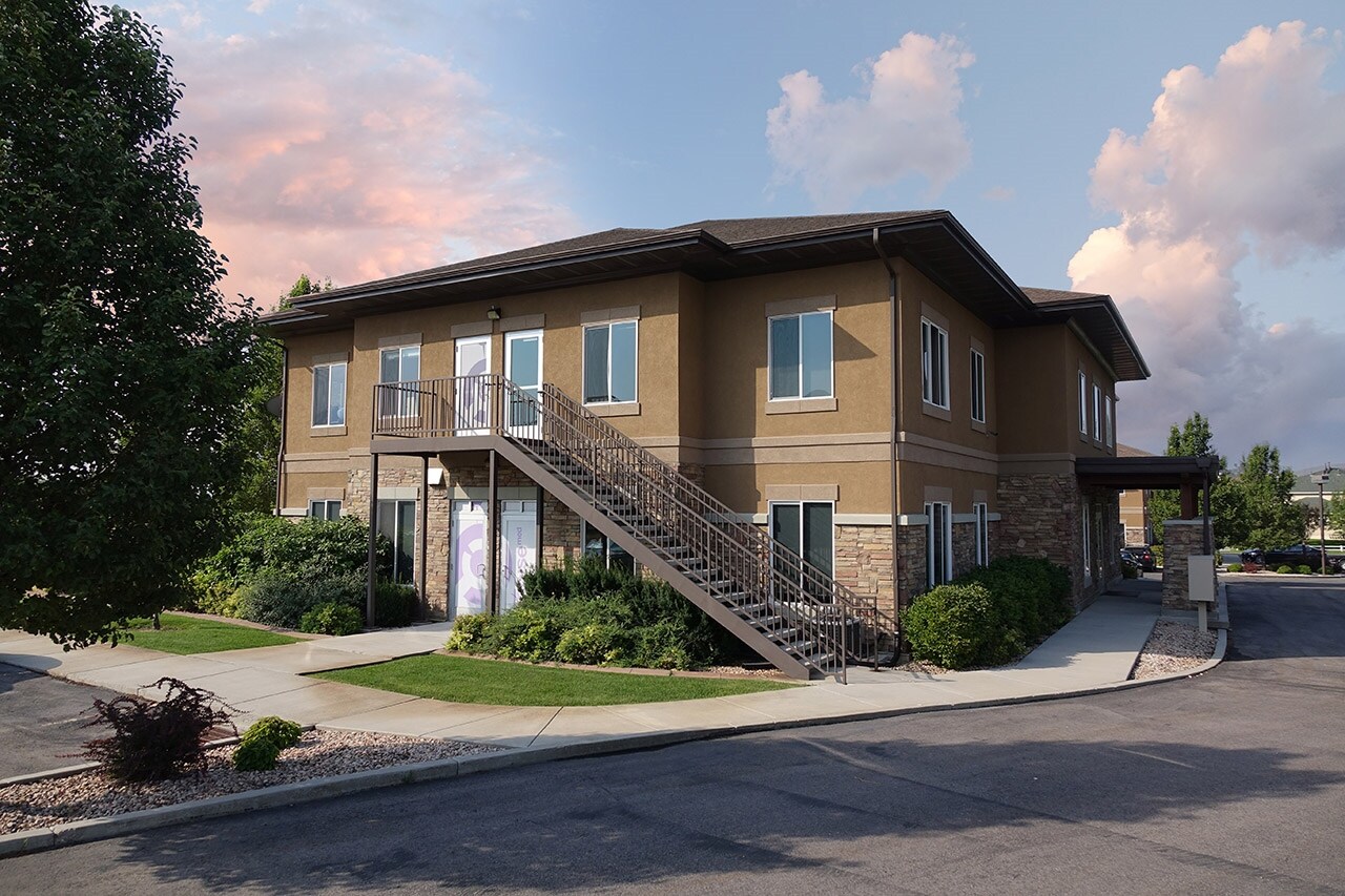 3369 Mayflower Way, Lehi, UT à louer Photo de l’immeuble– Image 1 sur 20