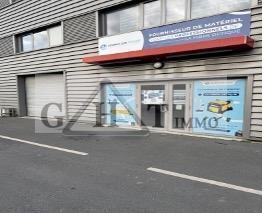 Industriel/Logistique dans Villeneuve-la-Garenne à louer Photo de l’immeuble– Image 1 sur 5