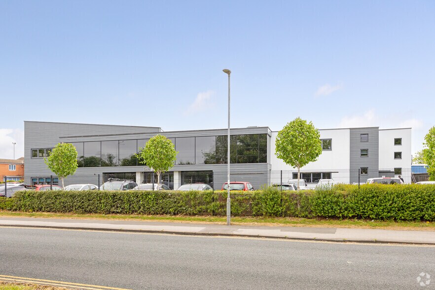 Springfield Way, Hull à louer - Photo de l’immeuble – Image 3 sur 10