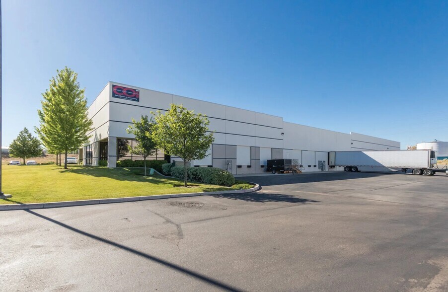 509-515 W McGregor Dr, Boise, ID à louer - Photo de l’immeuble – Image 2 sur 5