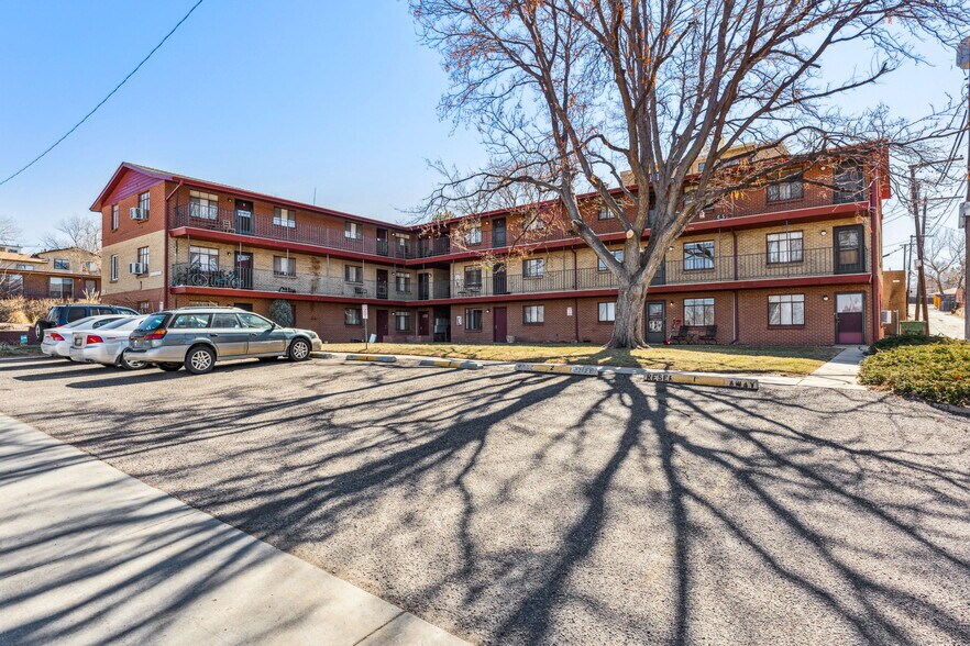 3651 S Cherokee St, Englewood, CO à vendre - Photo de l’immeuble – Image 2 sur 20