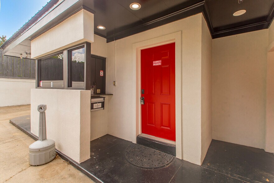2020 Highland Rd, Baton Rouge, LA à vendre - Photo de l’immeuble – Image 3 sur 25