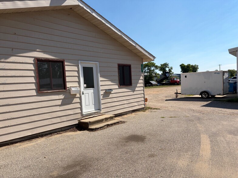 4049 Northwind Dr, Mount Pleasant, MI à louer - Photo de l’immeuble – Image 2 sur 10