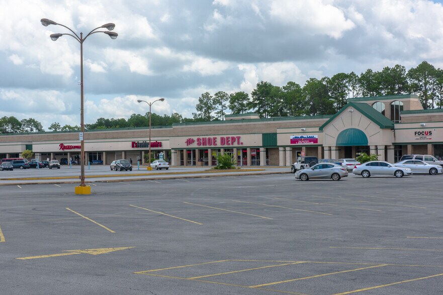 1400 E Shotwell St, Bainbridge, GA à louer - Photo principale – Image 1 sur 5