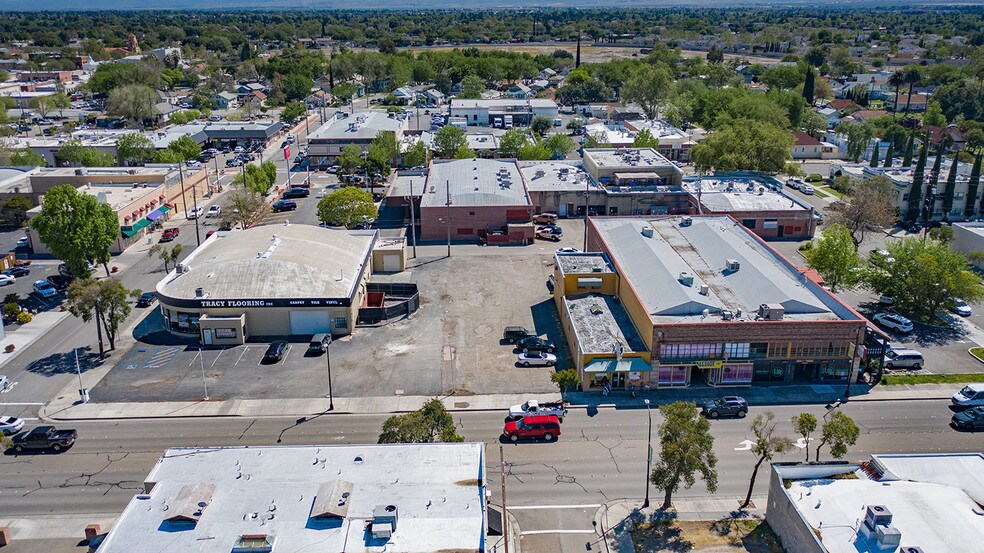 104-126 W 11th St, Tracy, CA à vendre - Photo de l’immeuble – Image 3 sur 5