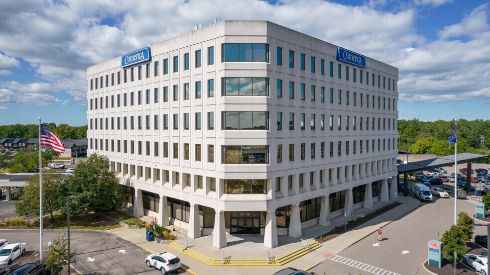 29201 Telegraph Rd, Southfield, MI à louer - Photo principale – Image 1 sur 14