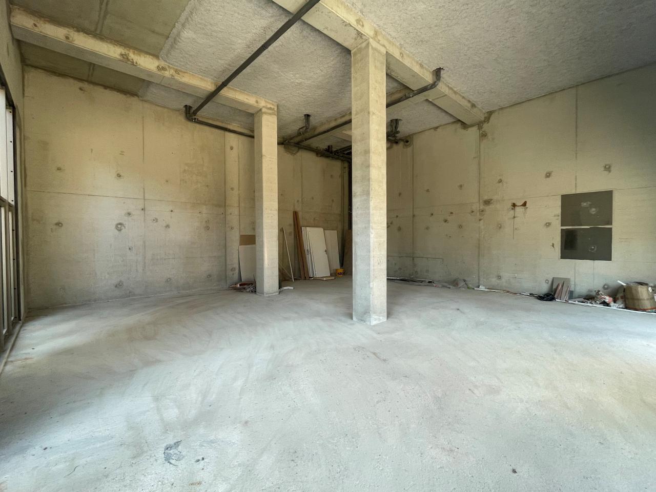 Local d'activités dans Vitry-sur-Seine à vendre Photo intérieure– Image 1 sur 8