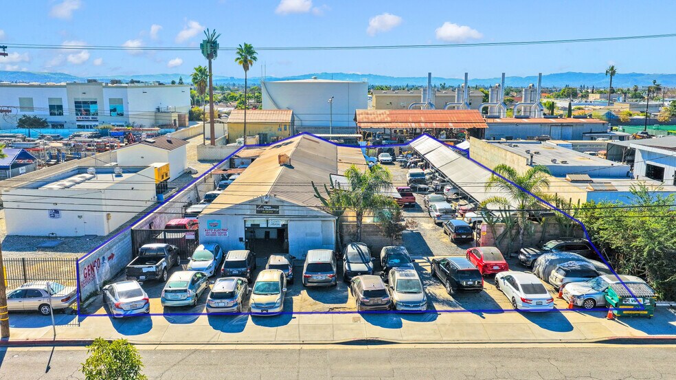 15320 Arrow Hwy, Baldwin Park, CA à vendre - Photo de l’immeuble – Image 2 sur 10