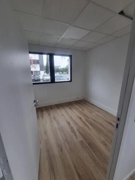 Bureau dans Saint-Herblain à louer - Photo intérieure – Image 3 sur 12