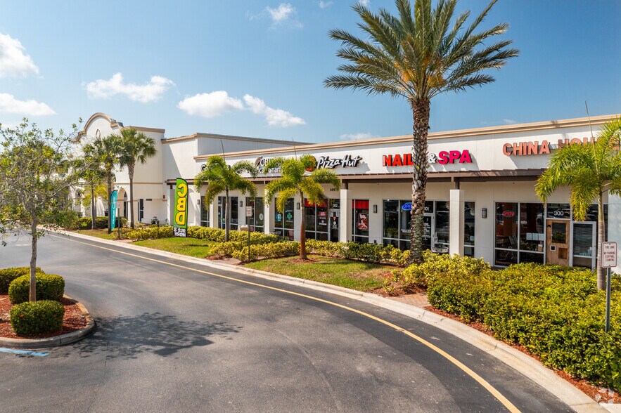 16960-16980 S Tamiami Trl, Fort Myers, FL à louer - Photo de l’immeuble – Image 2 sur 5