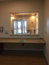 2526 S Main St, Fort Scott, KS à louer Hall d’entrée– Image 2 sur 9