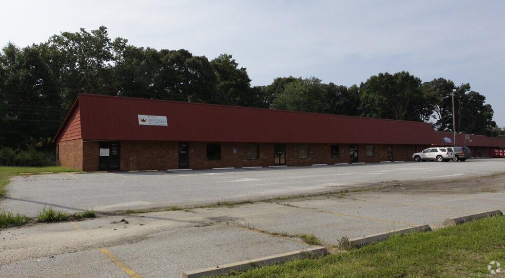 2306 Chesnee Hwy, Spartanburg, SC à louer - Photo principale – Image 1 sur 3