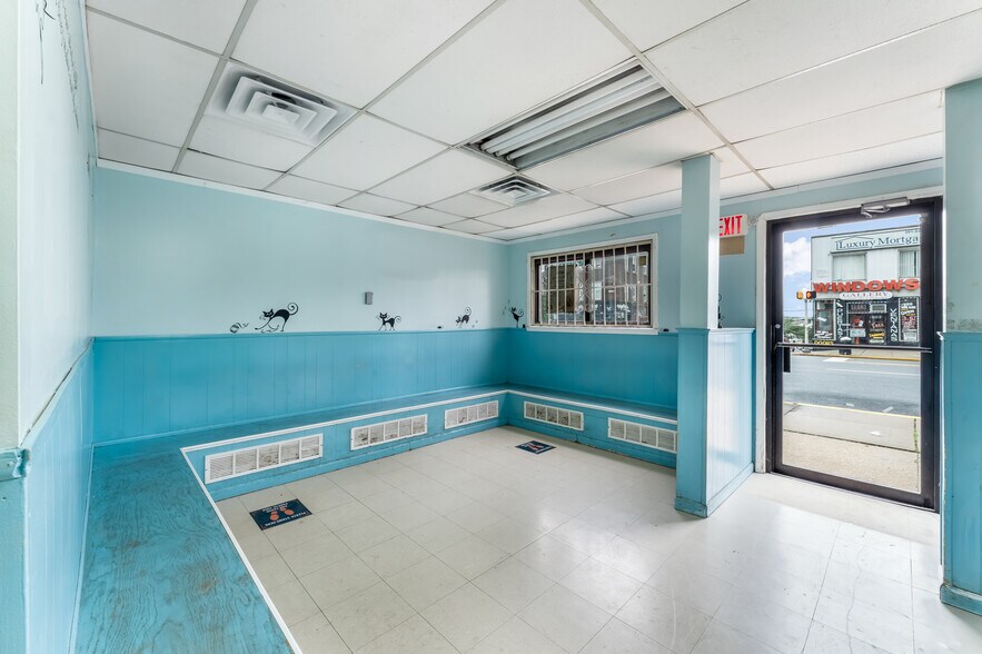 600 Kennedy Blvd, Union City, NJ à louer - Photo intérieure – Image 3 sur 27