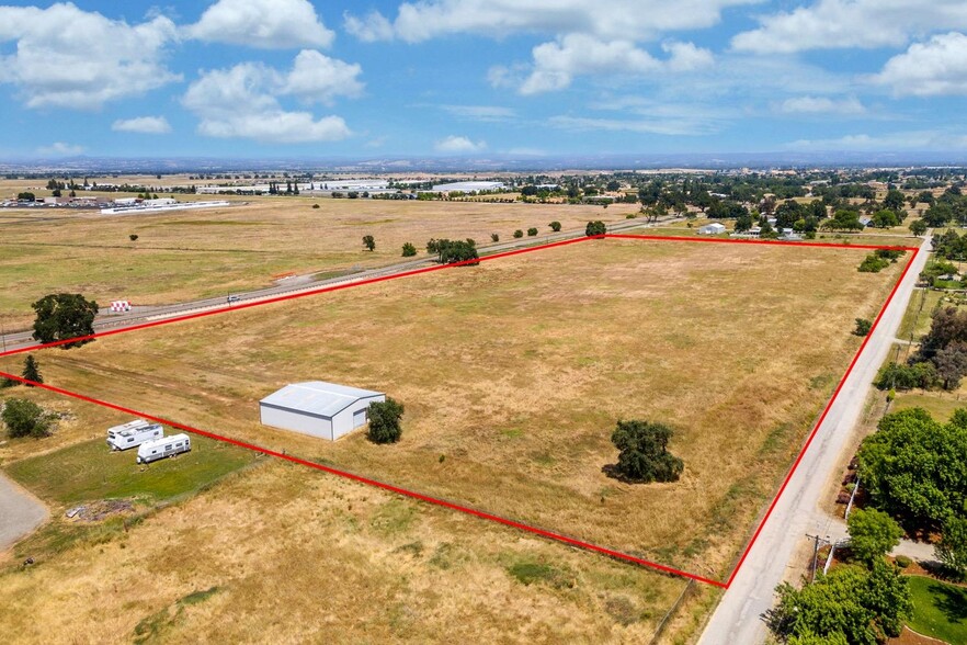 3333 Nicolaus Rd, Lincoln, CA à vendre - Photo de l’immeuble – Image 2 sur 10