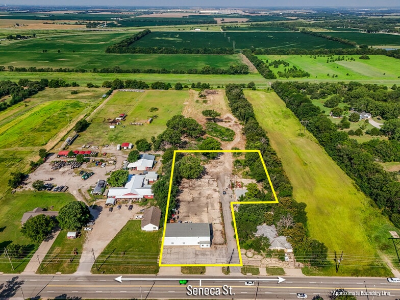 6053 S Seneca St, Wichita, KS à vendre - Photo de l’immeuble – Image 2 sur 94