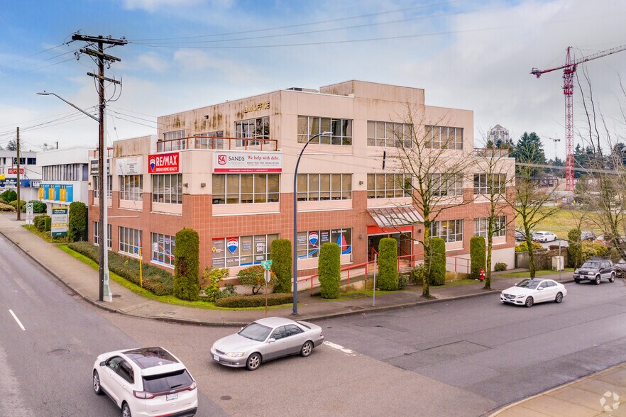 10366 136A St, Surrey, BC à louer - Photo de l’immeuble – Image 2 sur 15