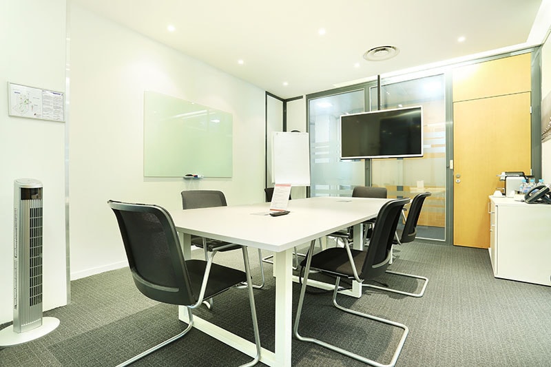 Bureau dans Paris à louer - Photo de l’immeuble – Image 1 sur 5