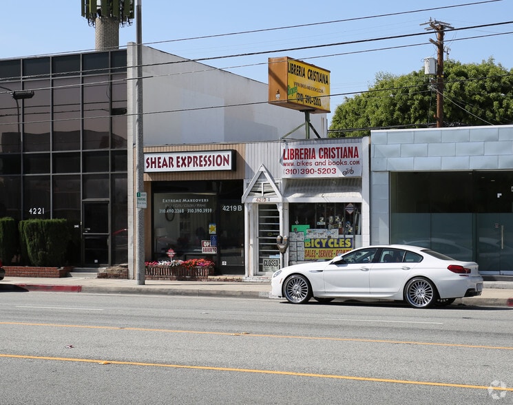 4219 Sepulveda Blvd, Culver City, CA à louer - Photo de l’immeuble – Image 2 sur 4