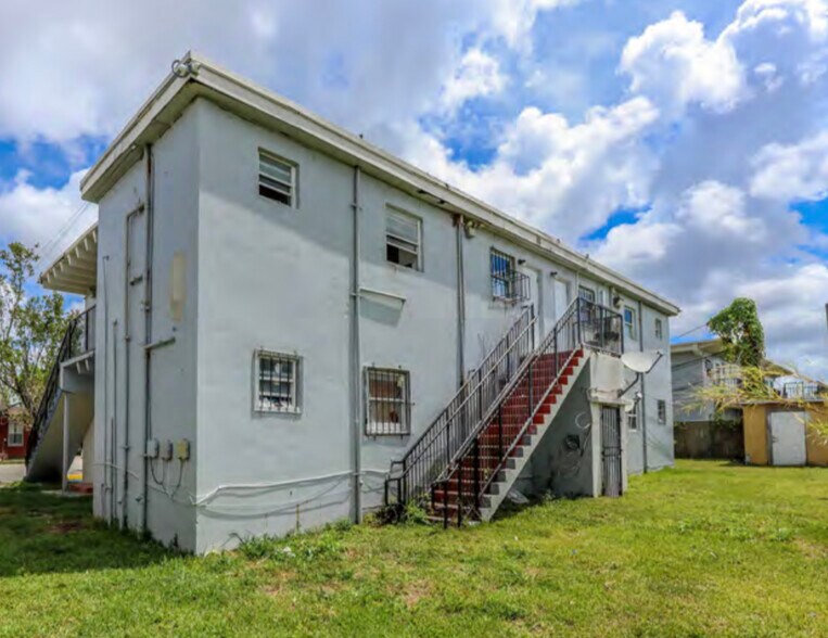 421 NW 12th St, Florida City, FL à vendre - Photo de l’immeuble – Image 3 sur 9