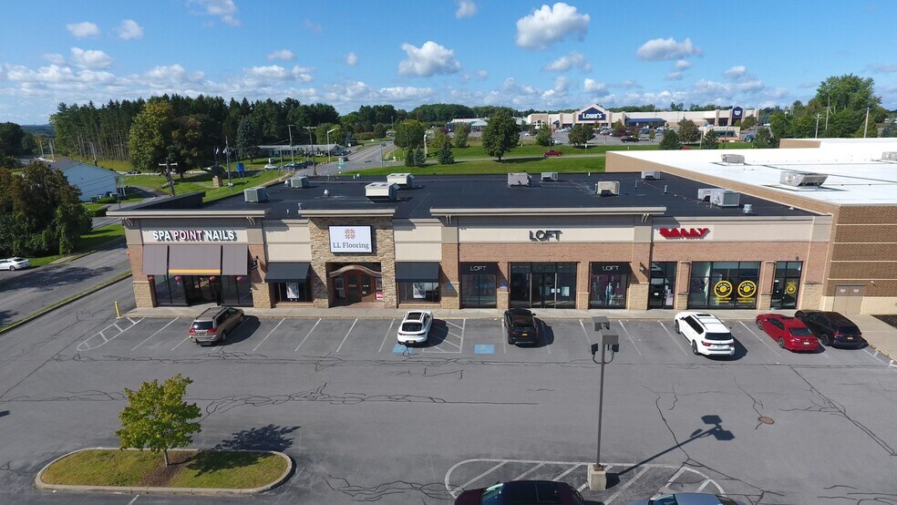 8617-8623 Clinton St, New Hartford, NY à louer - Photo de l’immeuble – Image 2 sur 8