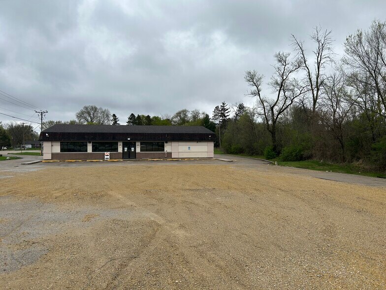 424 W Main St, Cambridge, WI à vendre - Photo de l’immeuble – Image 2 sur 10