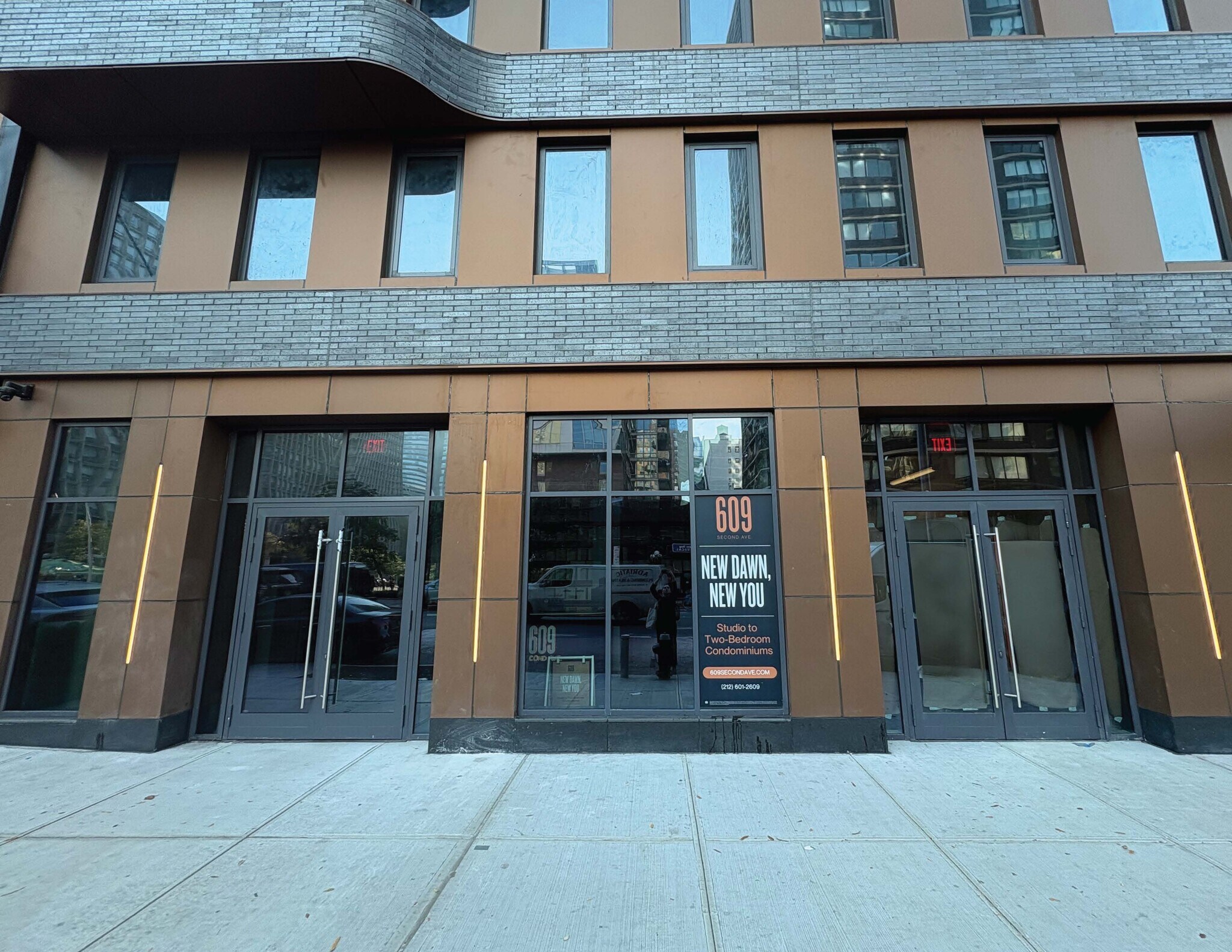 609 Second Ave, New York, NY à louer Photo principale– Image 1 sur 4