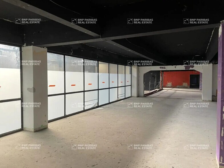 Local d’activités dans Aubervilliers à louer - Photo de l’immeuble – Image 3 sur 7