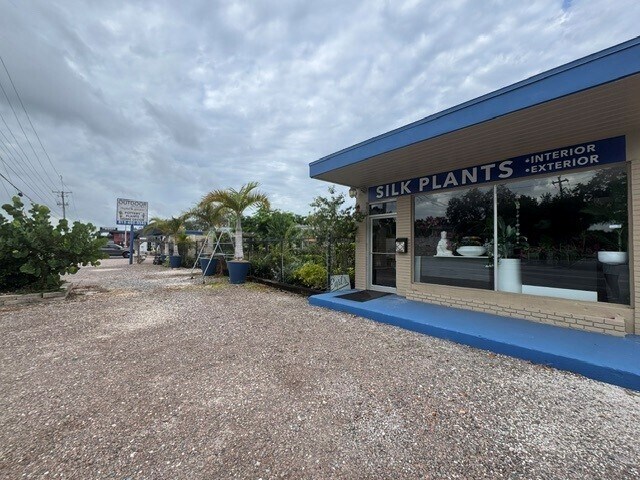 3633 S West Shore Blvd, Tampa, FL à vendre - Photo de l’immeuble – Image 2 sur 6