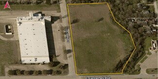 Plus de détails pour 600 E Centre Park Blvd, DeSoto, TX - Terrain à vendre