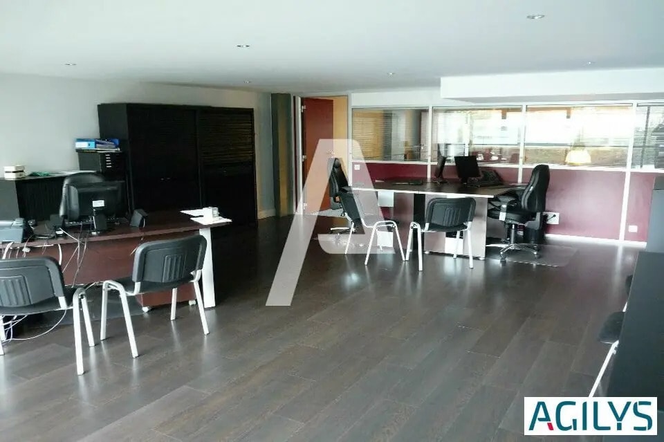 Bureau dans Ivry-sur-Seine à louer Photo intérieure– Image 1 sur 11