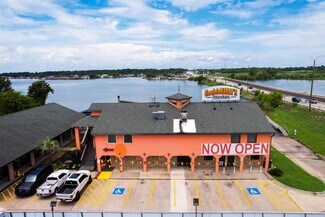 Plus de détails pour 12947 Lake Conroe Hills Dr, Willis, TX - Local commercial à louer