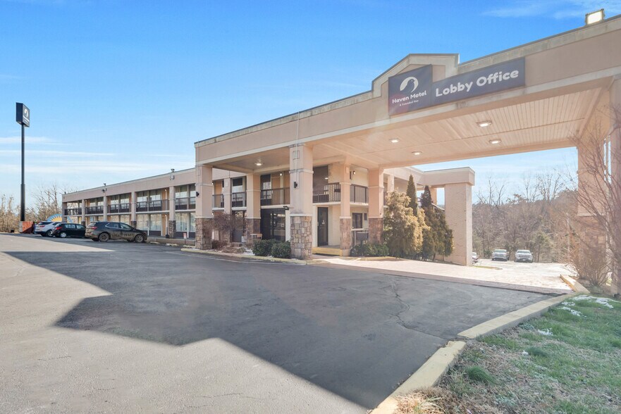 1014 Cosby Hwy, Newport, TN à vendre - Photo de l’immeuble – Image 3 sur 25