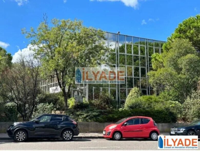 Bureau dans Marseille à louer - Photo de l’immeuble – Image 2 sur 5