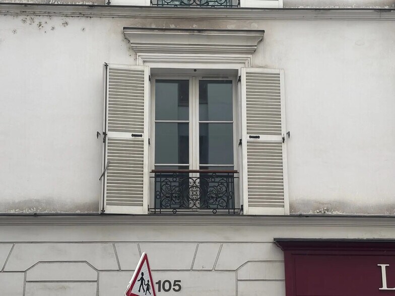 105 Rue Saint-Dominique, Paris à louer - Photo de l’immeuble – Image 2 sur 3