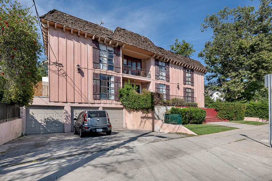 729 Raleigh St, Glendale, CA à vendre - Photo de l’immeuble – Image 2 sur 15