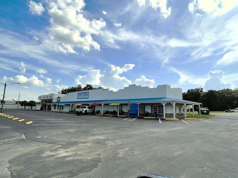 2520 US Hwy 441, Fruitland Park, FL à vendre - Photo de l’immeuble – Image 3 sur 26